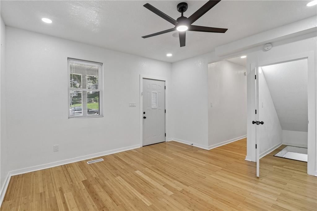 2507 S 18th Street — photo 5