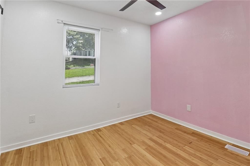 2507 S 18th Street — photo 13