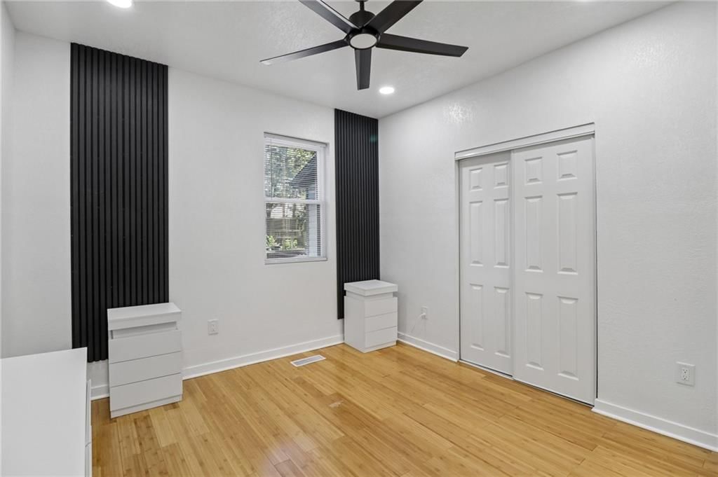 2507 S 18th Street — photo 14