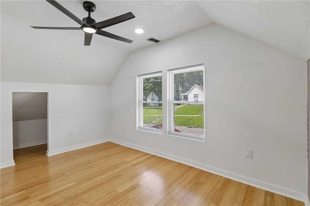 2507 S 18th Street — photo 18