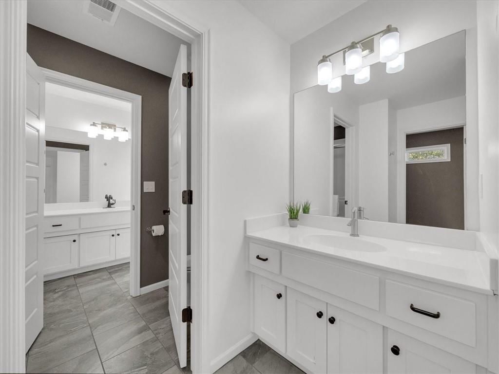 11901 W 160th Place — photo 33