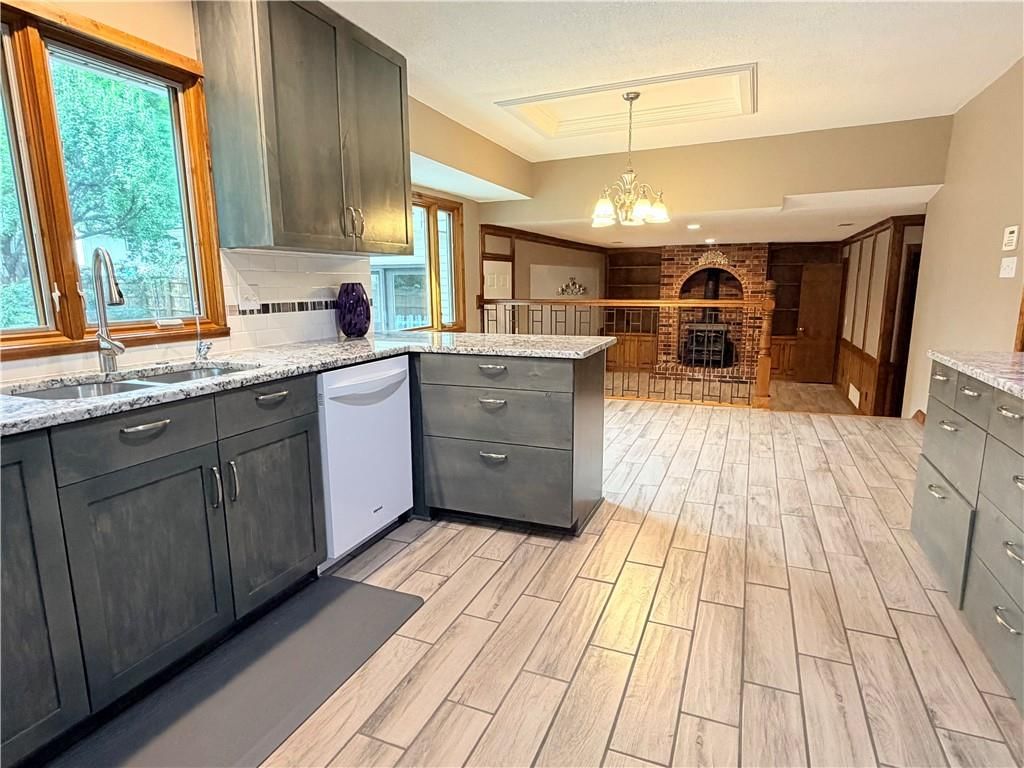 15911 W 150th Street — photo 8