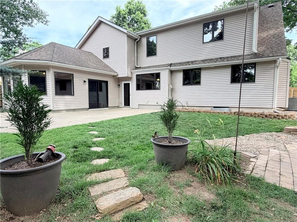 15911 W 150th Street — photo 38