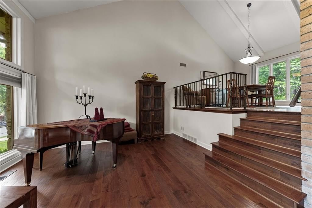 12503 Overbrook Road — photo 5