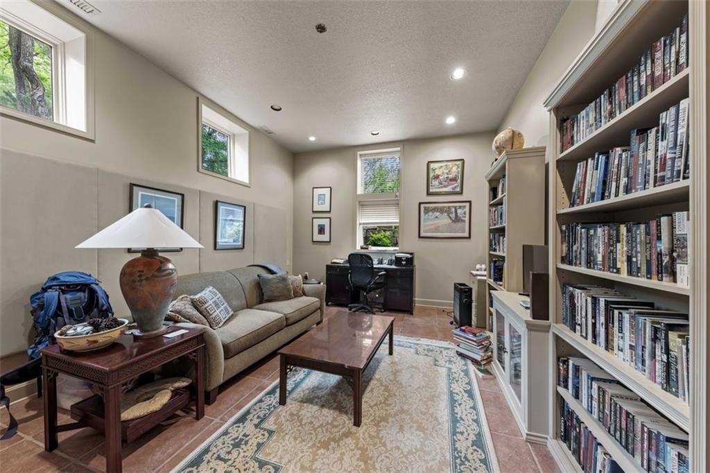 12503 Overbrook Road — photo 19