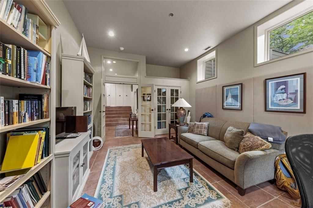 12503 Overbrook Road — photo 20