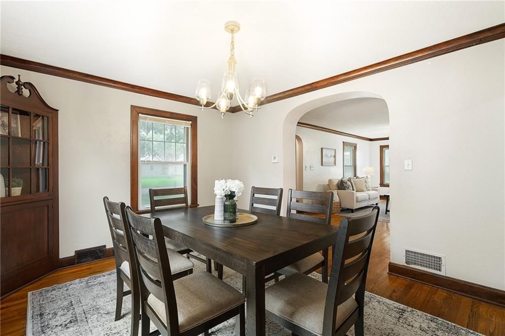 924 S Hickory Street — photo 15