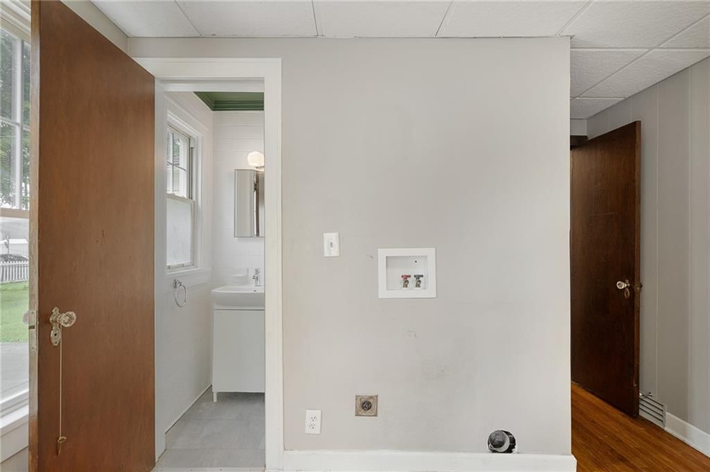 924 S Hickory Street — photo 18