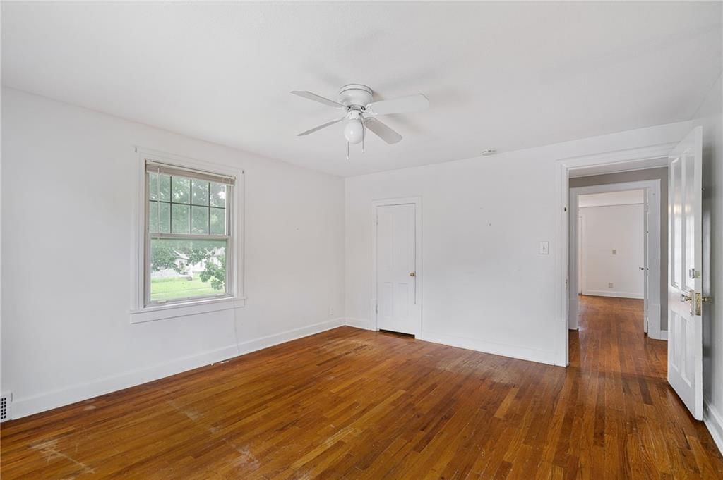 924 S Hickory Street — photo 22