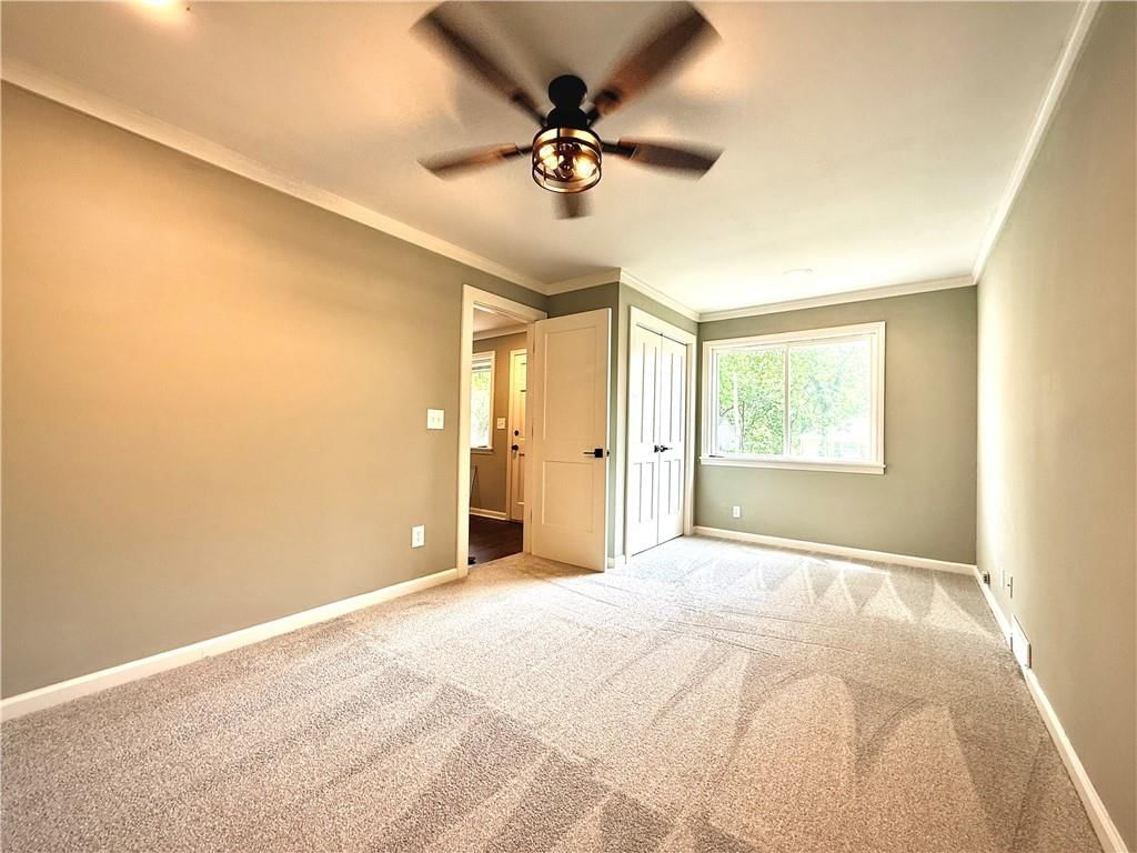 4711 N Kansas Avenue — photo 11