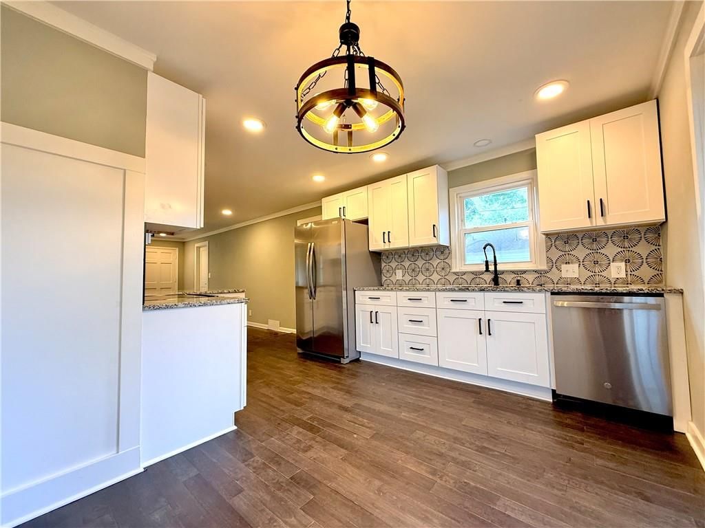 4711 N Kansas Avenue — photo 14