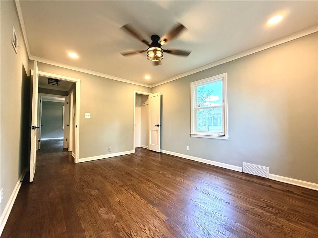 4711 N Kansas Avenue — photo 16