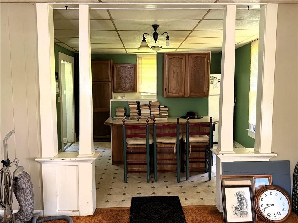 304 S Elm Street — photo 8