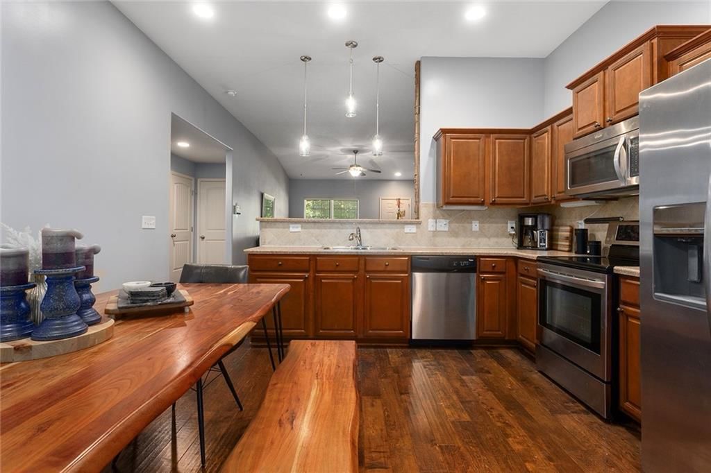 4304 NE 85th Street — photo 8