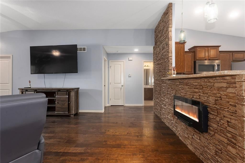 4304 NE 85th Street — photo 10