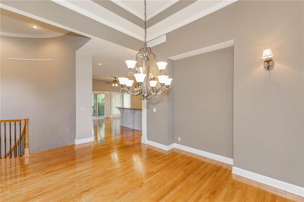 5313 W 124th Terrace — photo 11