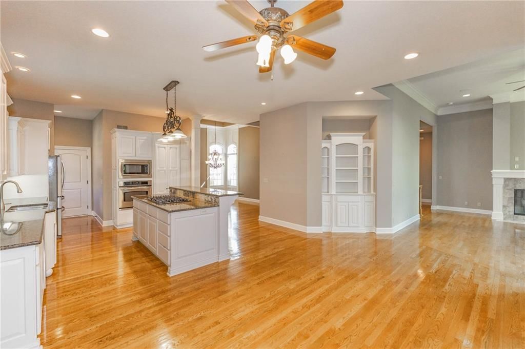5313 W 124th Terrace — photo 17