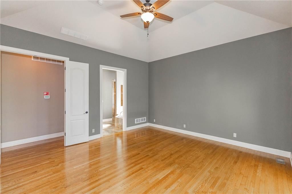 5313 W 124th Terrace — photo 30