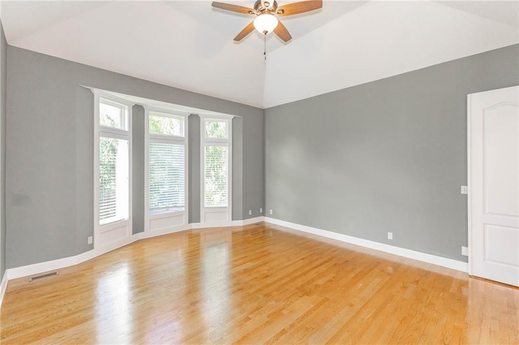 5313 W 124th Terrace — photo 32