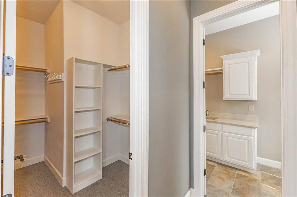 5313 W 124th Terrace — photo 37