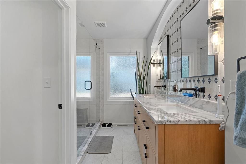 16578 Lamar Avenue — photo 26