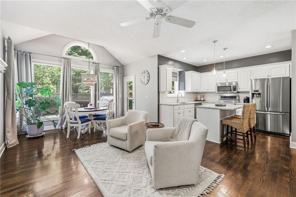 15432 S Alcan Street — photo 15