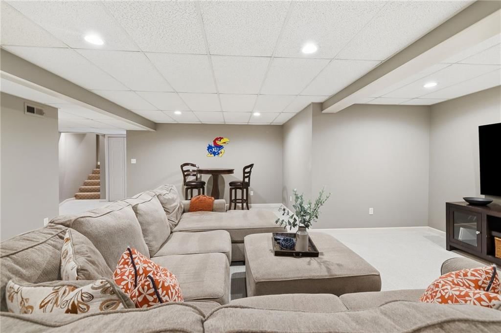 15432 S Alcan Street — photo 46