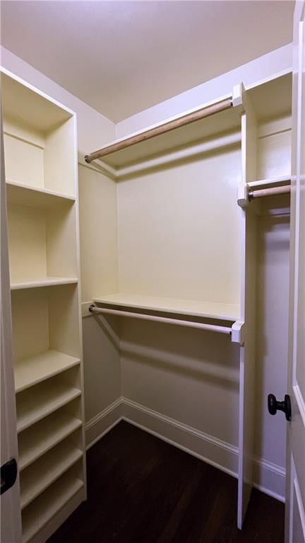10229 Hemlock Drive — photo 34