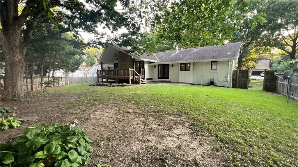 10229 Hemlock Drive — photo 53