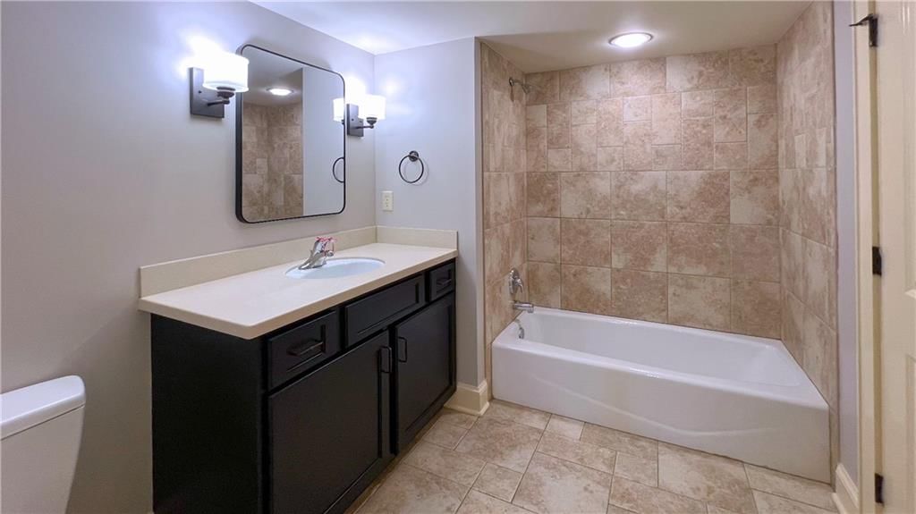 10229 Hemlock Drive — photo 78