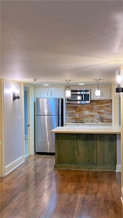 10229 Hemlock Drive — photo 79