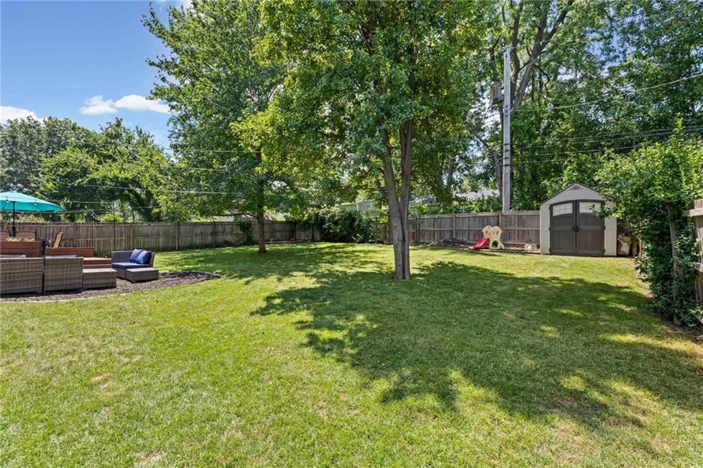 9602 Eby Street — photo 30