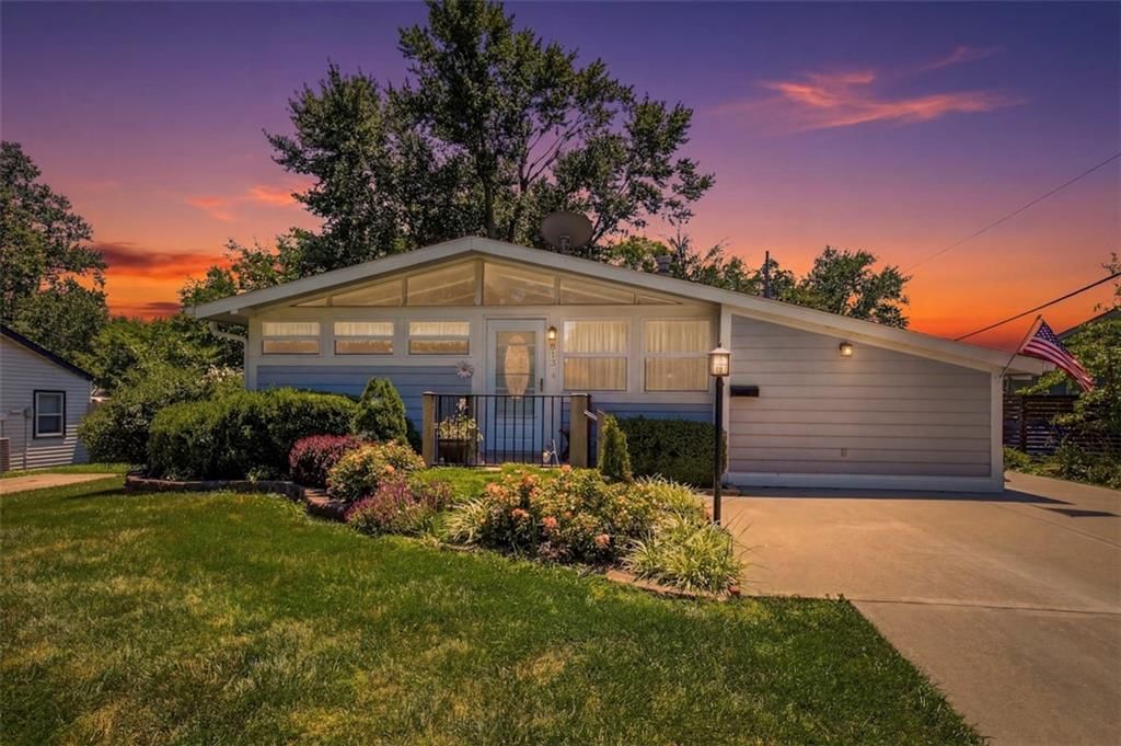 813 W Sheridan Street — photo 1