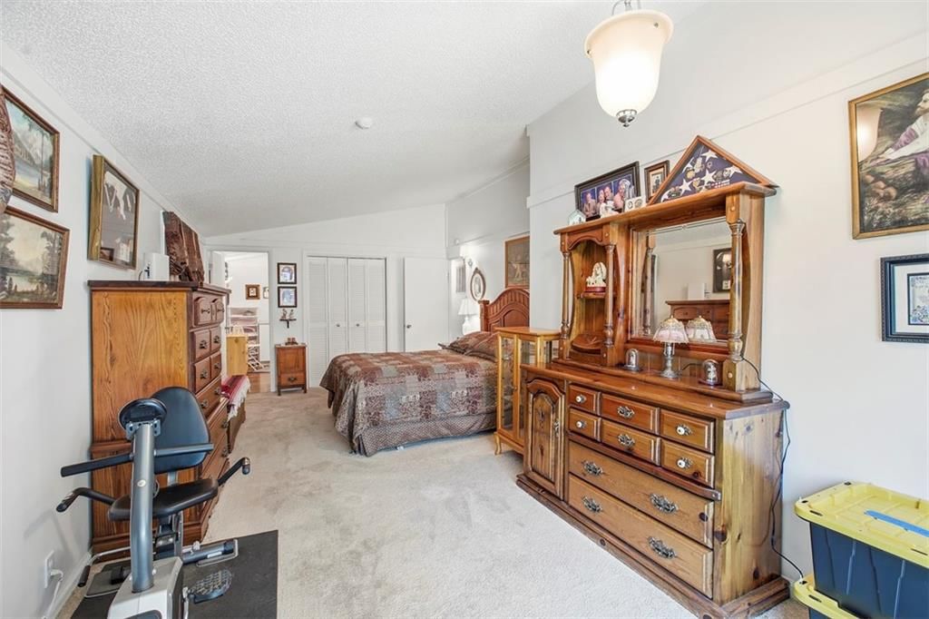 813 W Sheridan Street — photo 7
