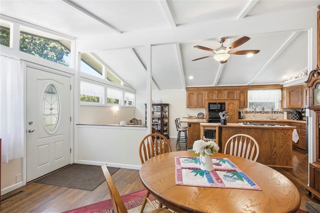 813 W Sheridan Street — photo 15