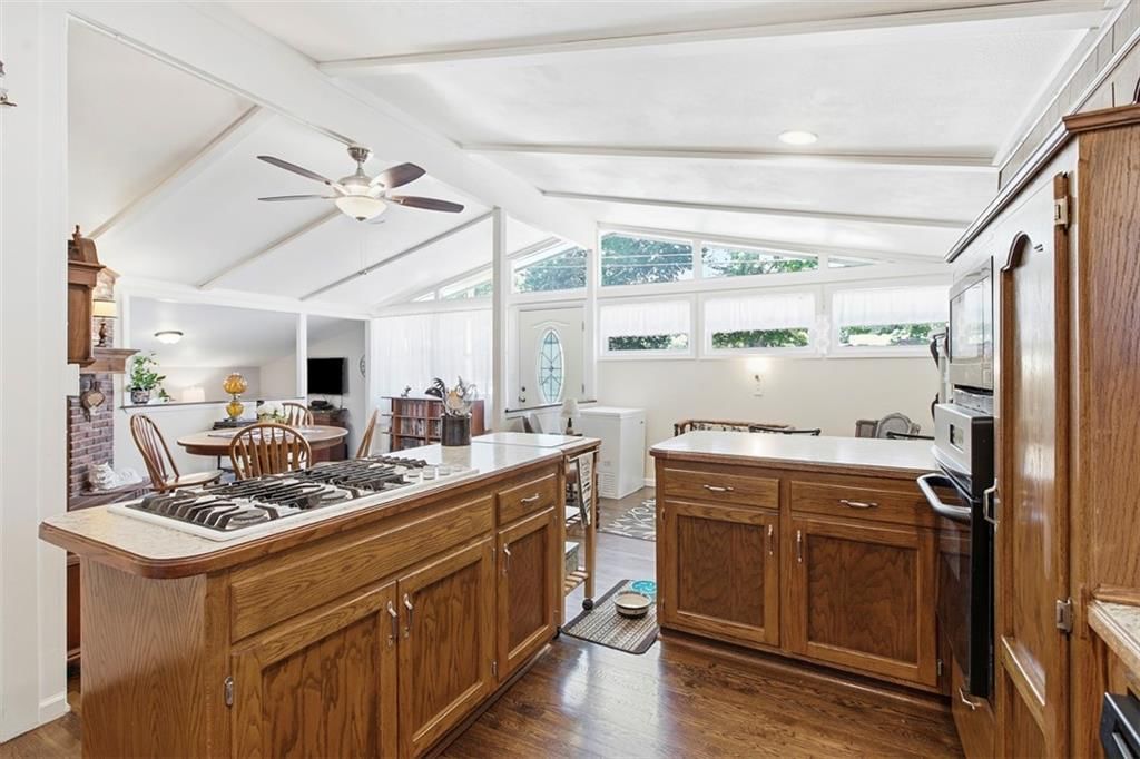 813 W Sheridan Street — photo 25