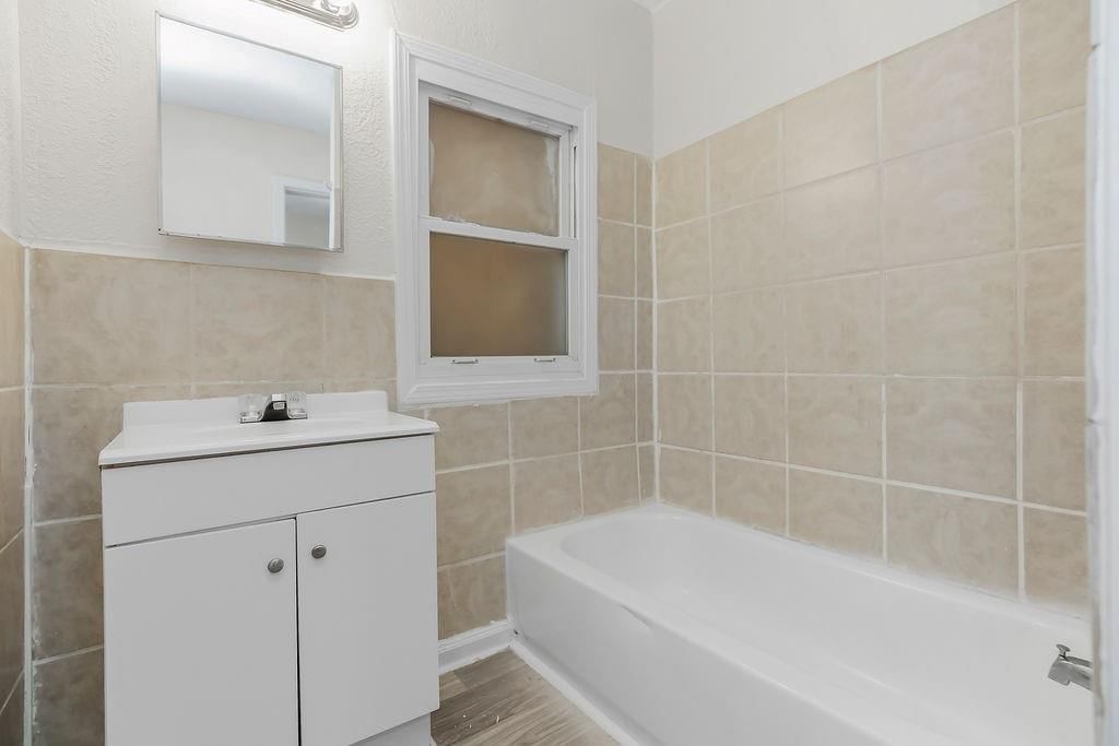 8411 Olive Street — photo 4