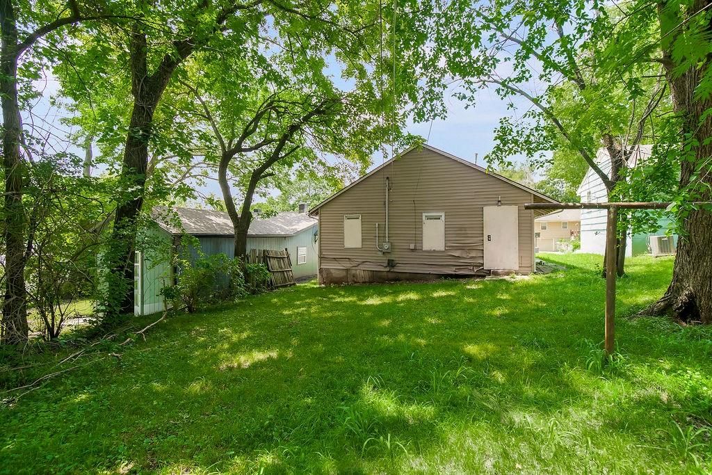 8411 Olive Street — photo 15