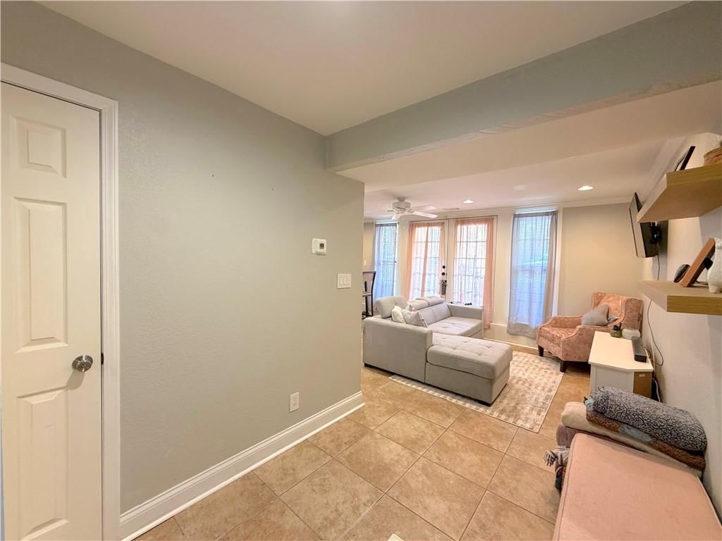 4727 Jarboe Street — photo 7