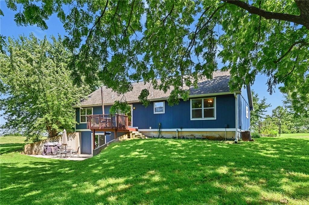 9241 Hamm Drive — photo 27