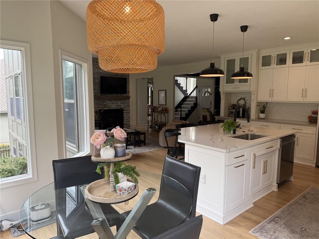5508 Meadow Lake — photo 4