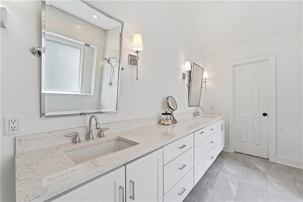 5508 Meadow Lake — photo 27