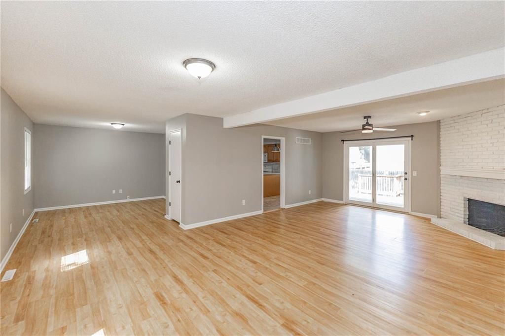 1308 S Apache Court — photo 4