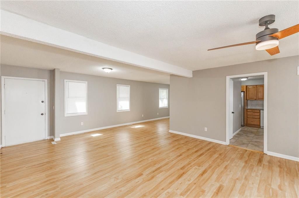 1308 S Apache Court — photo 5