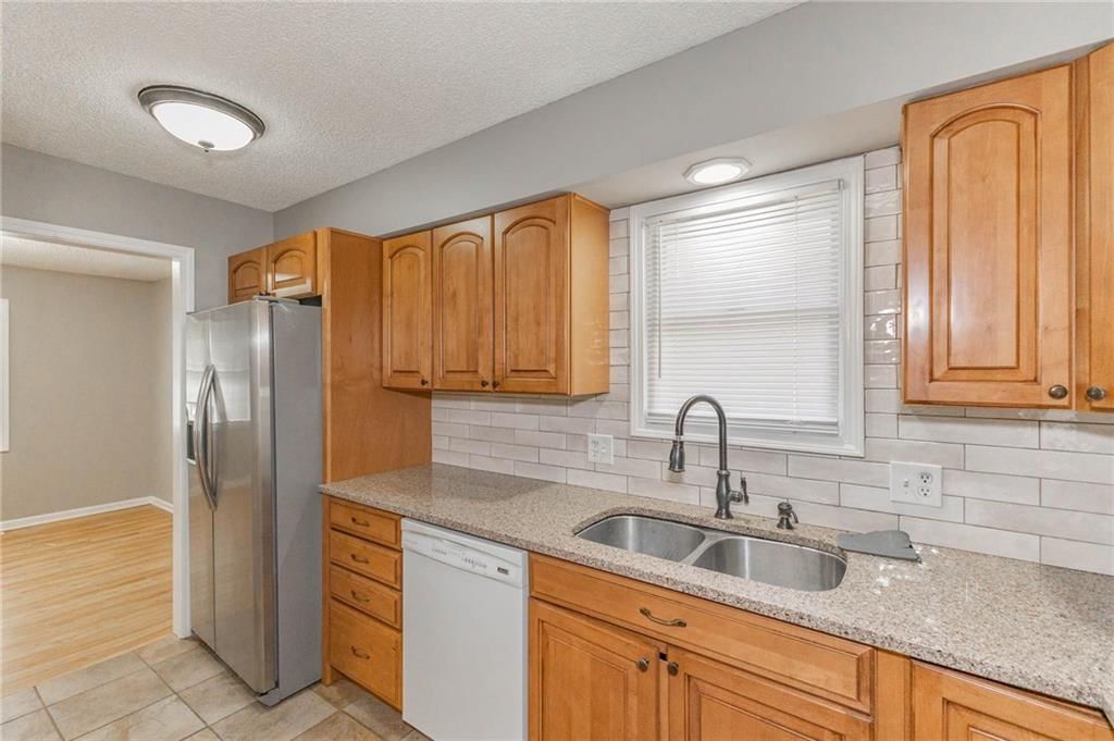 1308 S Apache Court — photo 16