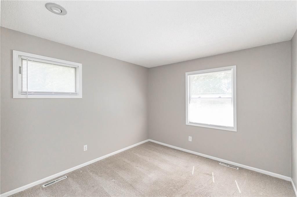 1308 S Apache Court — photo 20
