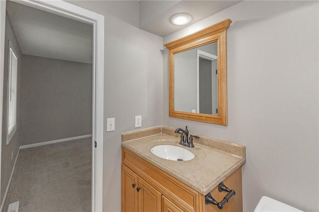 1308 S Apache Court — photo 31
