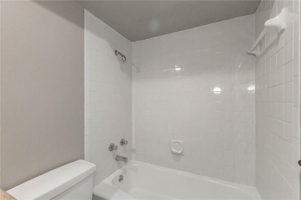 1308 S Apache Court — photo 32