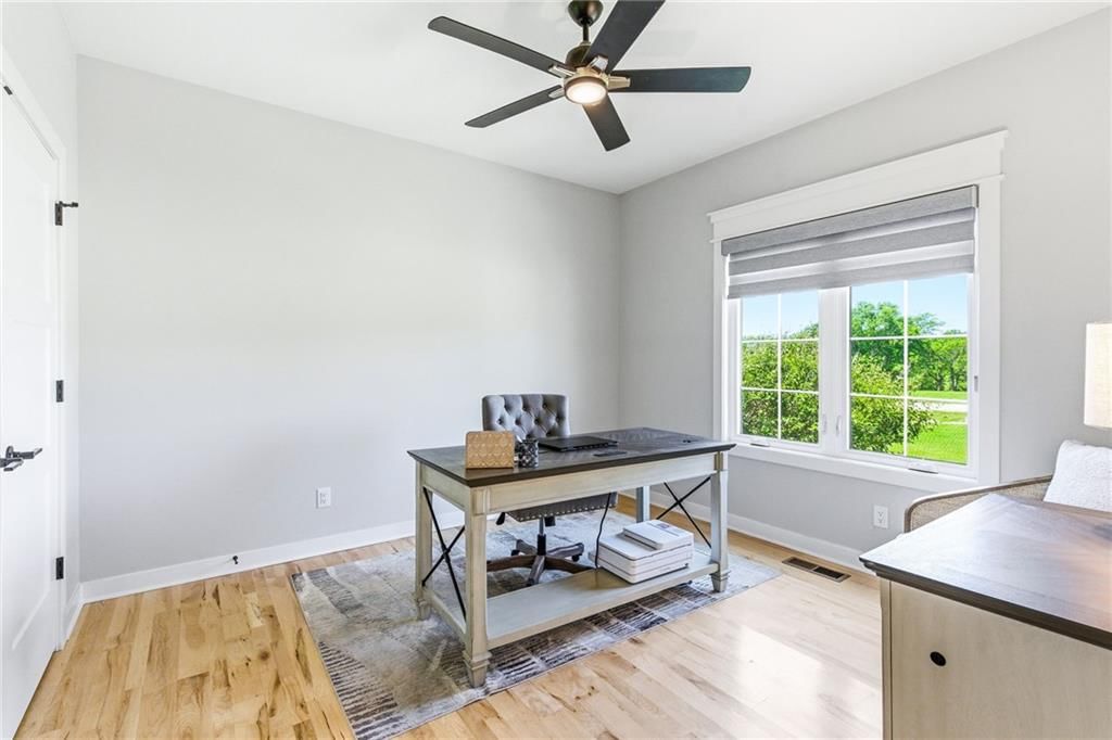 13711 Woodland Ranch Drive — photo 35