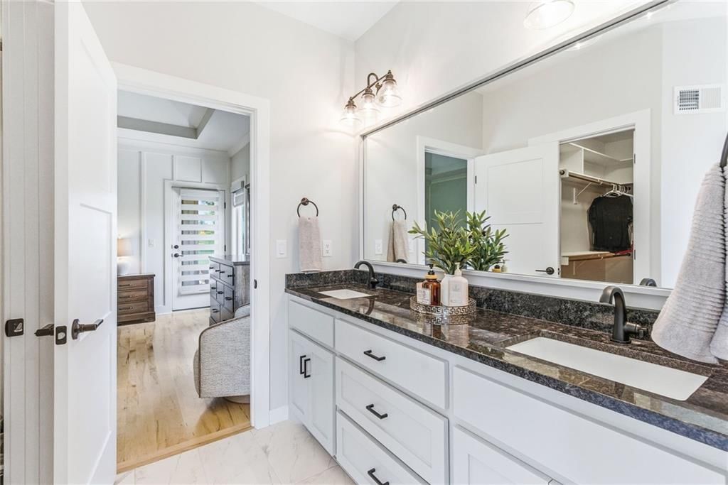 13711 Woodland Ranch Drive — photo 41